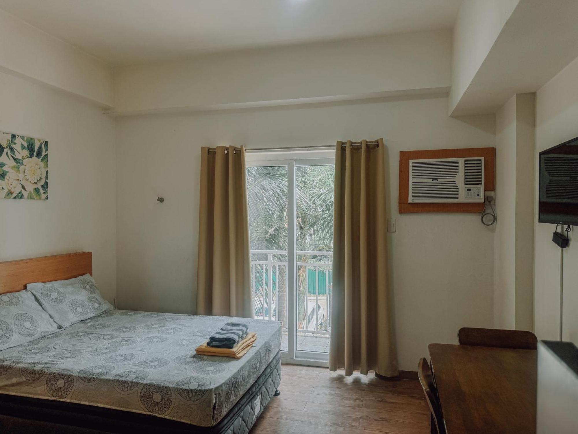 Ania Rooms@Amani Grand Residences Near Airport Lapu-Lapu City Exteriör bild