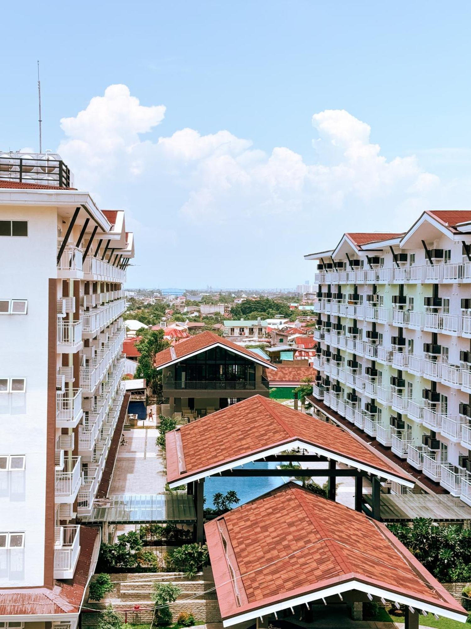 Ania Rooms@Amani Grand Residences Near Airport Lapu-Lapu City Exteriör bild