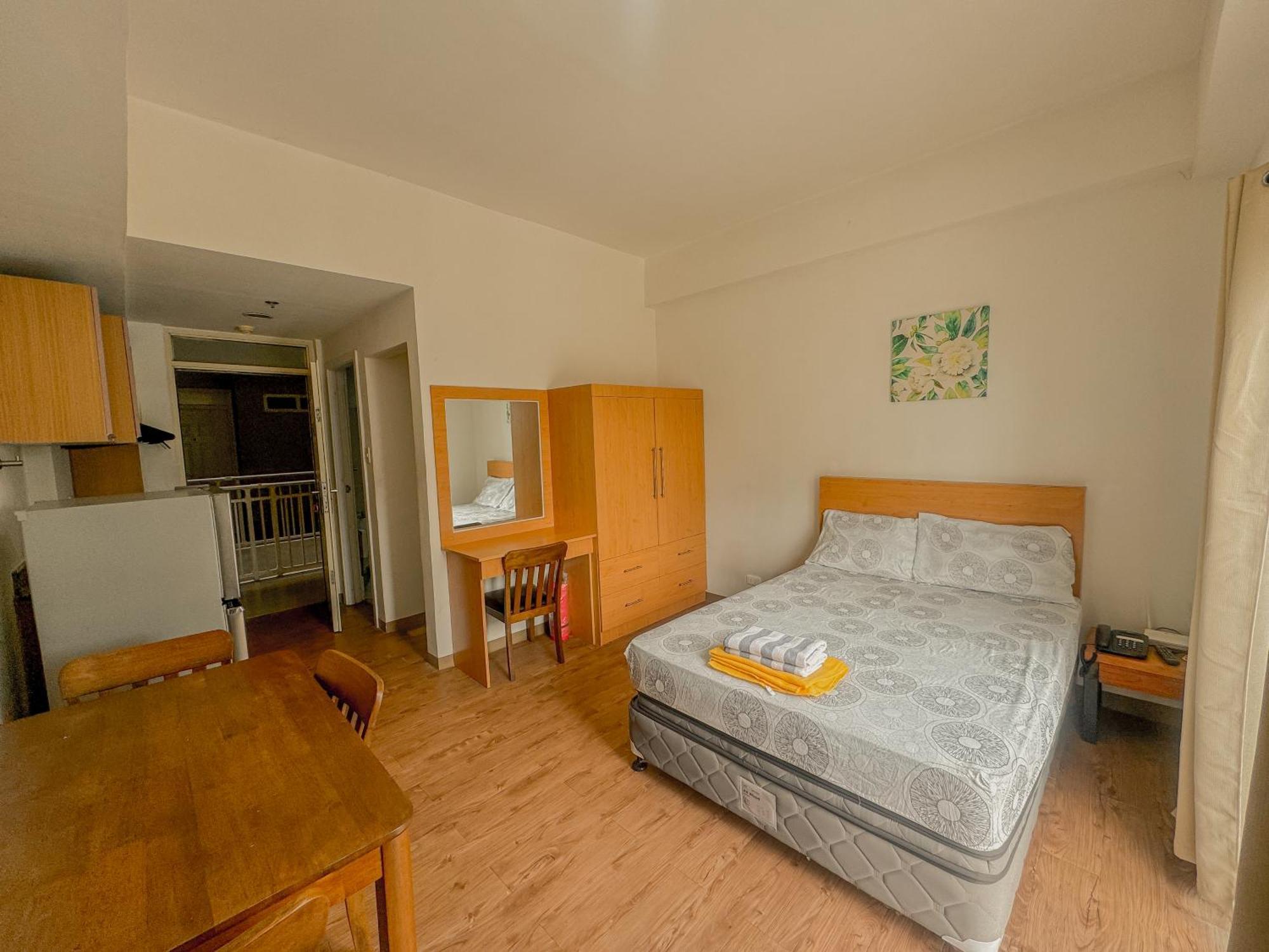 Ania Rooms@Amani Grand Residences Near Airport Lapu-Lapu City Exteriör bild